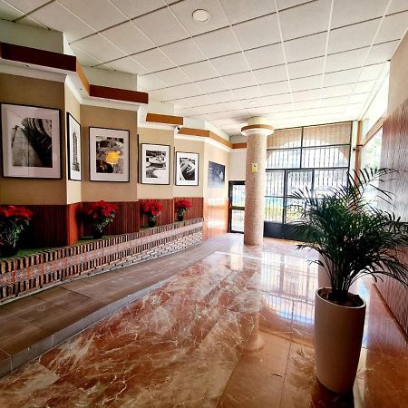 Skyline Suites Costa Del Sol Торемолинос Екстериор снимка